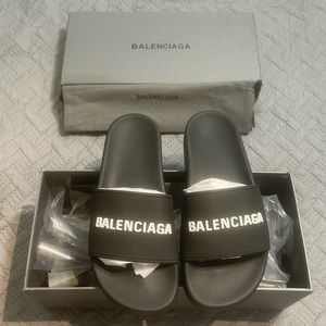 Balenciaga Logo Printed Pool Slides